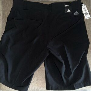 Adidas golf shorts size 34
